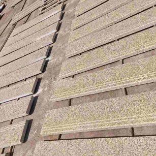 蚌埠 黄金麻花岗岩光面楼梯踏步