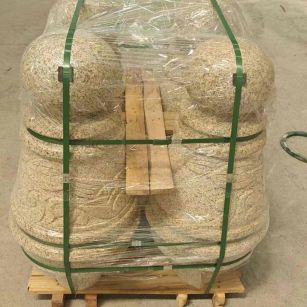 蚌埠 黄金麻异形定制雕花——棒棒糖挡车柱