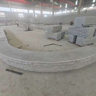 蚌埠 芝麻白异形坐凳，自然面光面弧形加工