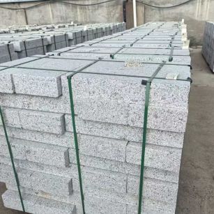 蚌埠 白麻花岗岩路沿石，弧形路沿石，道牙石，马路牙子，界石，路缘石，平沿石，直岩石，平缘石等