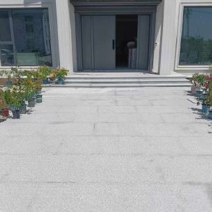 蚌埠 芝麻白花岗岩地铺石地面铺装