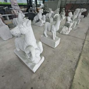 蚌埠 芝麻白花岗岩造型立体雕刻——十二生肖