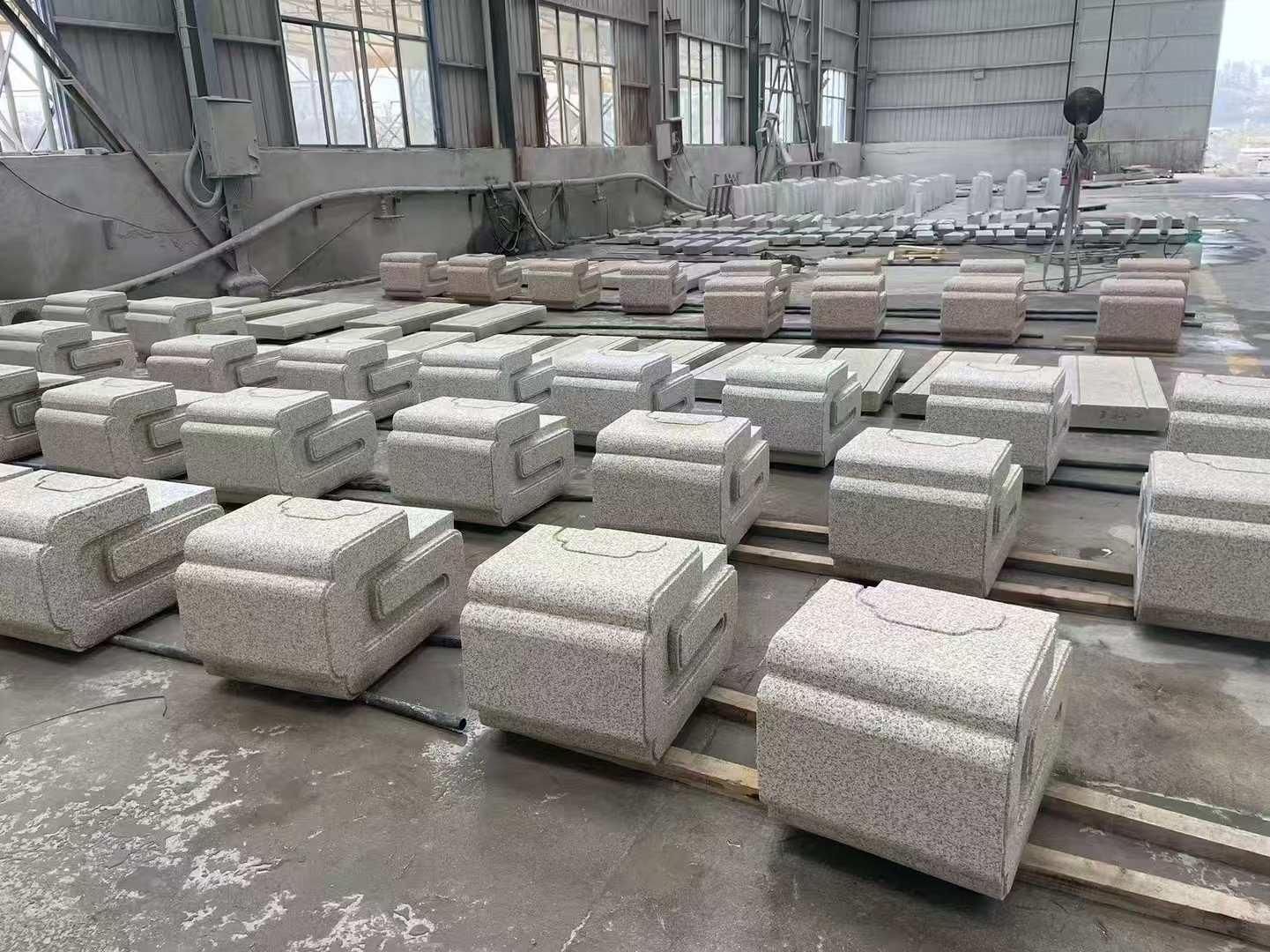 蚌埠 白麻花岗岩异形加工-石凳，坐凳