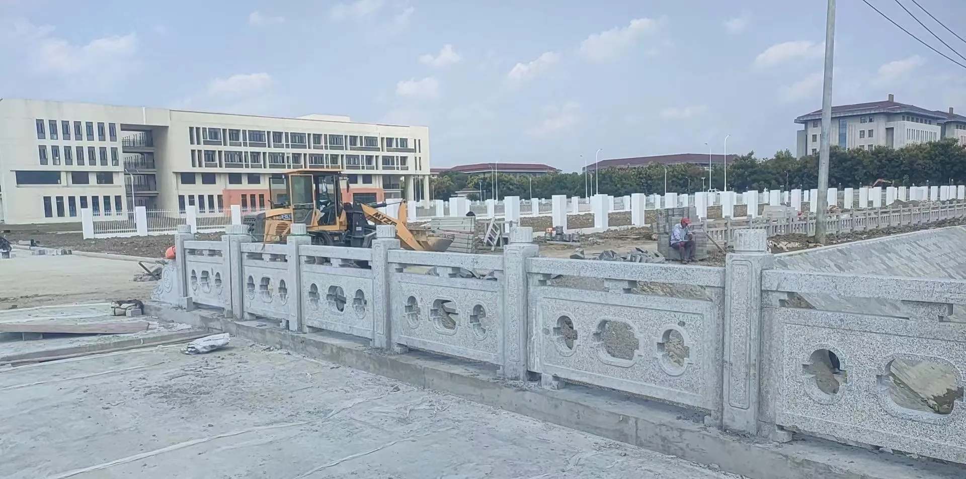 蚌埠 白麻花岗岩荔枝面河道栏杆