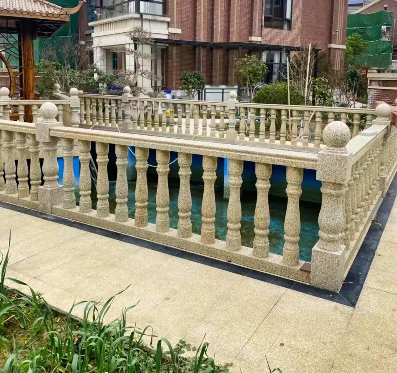 蚌埠黄金麻花岗岩石材栏杆，扶手，将军柱，花瓶柱