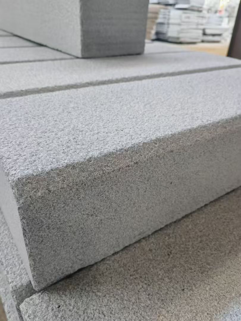 蚌埠 芝麻灰荔枝面路沿石